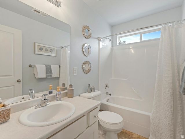 14829 S CLEAR WATER DR, Herriman, UT 84096