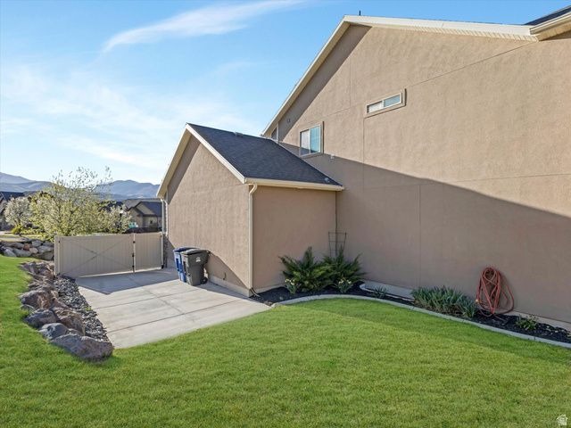 14829 S CLEAR WATER DR, Herriman, UT 84096