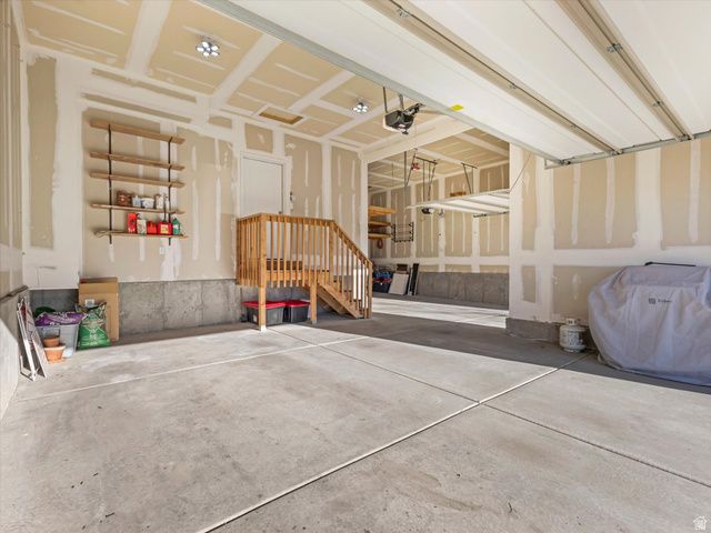 14829 S CLEAR WATER DR, Herriman, UT 84096