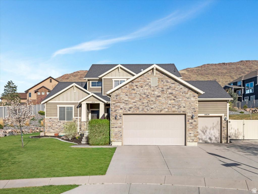 14829 S CLEAR WATER DR, Herriman, UT 84096