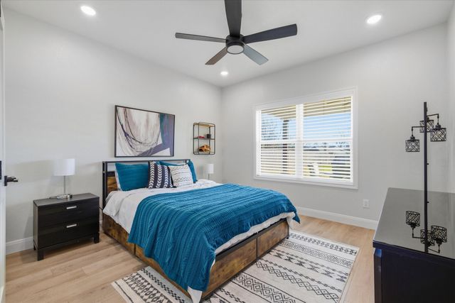 1825 Meadowview, Canton, TX 75103