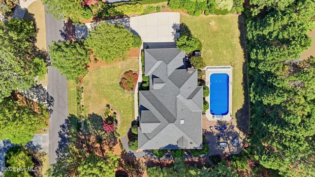 20 Walnut Creek Road, Pinehurst, NC 28374