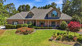 20 Walnut Creek Road, Pinehurst, NC 28374