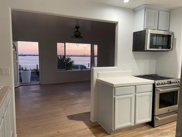 3403 Riviera, San Diego, CA 92109