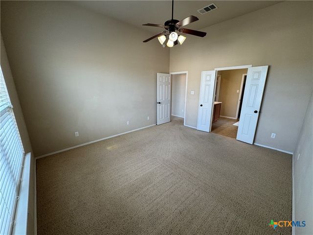 6704 Golden Oak Lane, Killeen, TX 76542