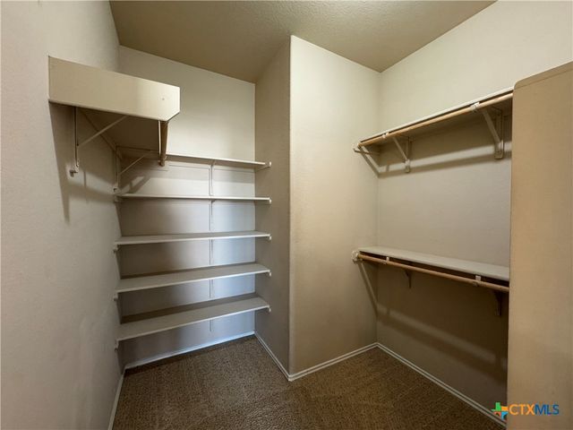 6704 Golden Oak Lane, Killeen, TX 76542