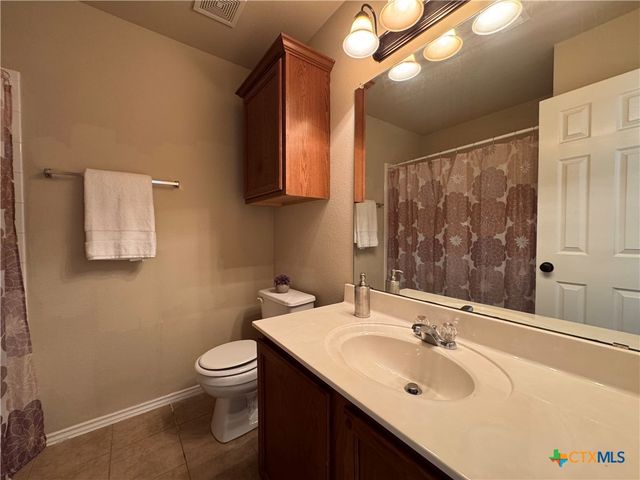 6704 Golden Oak Lane, Killeen, TX 76542