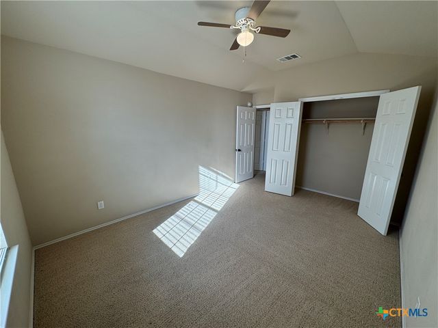 6704 Golden Oak Lane, Killeen, TX 76542