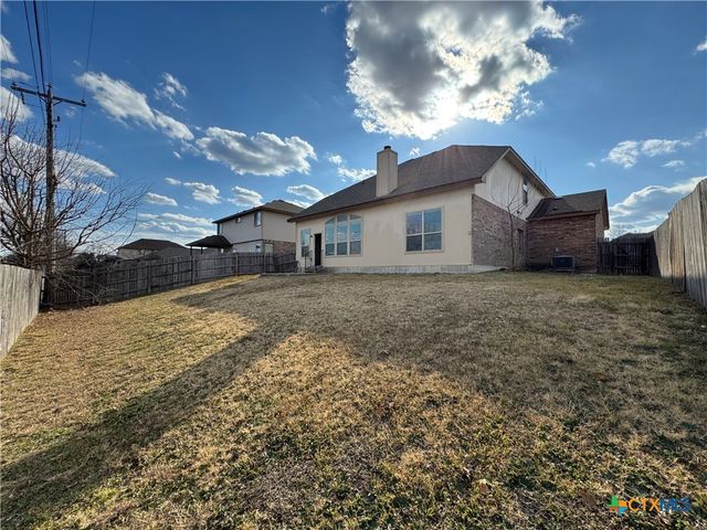 6704 Golden Oak Lane, Killeen, TX 76542