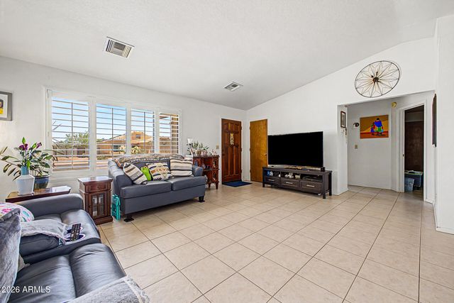 10565 W BUENA VISTA Drive, Arizona City, AZ 85123