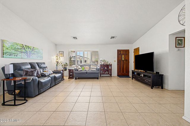 10565 W BUENA VISTA Drive, Arizona City, AZ 85123