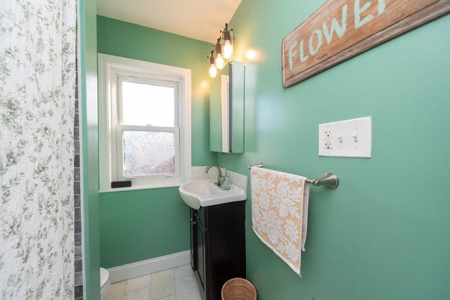 50 Brush Hill Rd, Milton, MA 02186