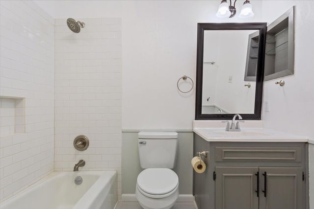 8901 Panther Drive, Woodway, TX 76712