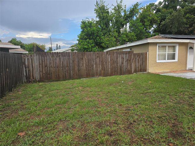 2913 MCINTOSH ROAD, Sarasota, FL 34232