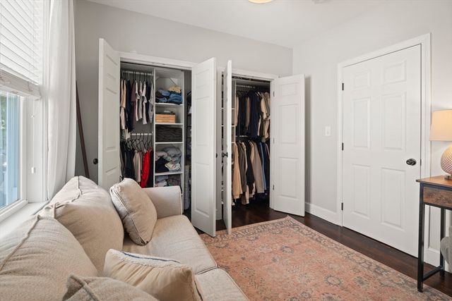 10 Ashmont Ct 1, Boston, MA 02122
