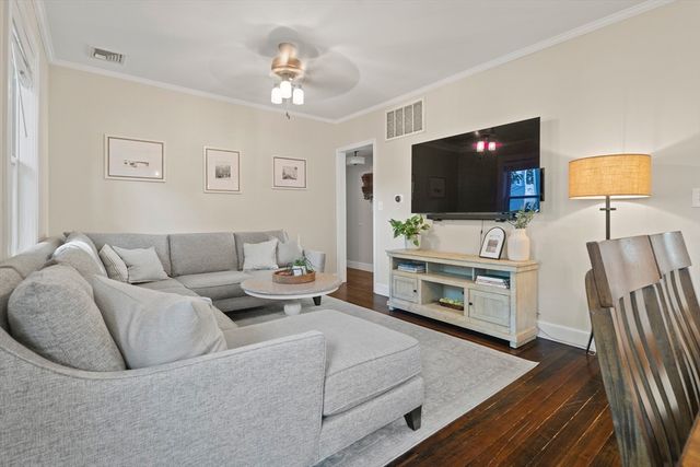 10 Ashmont Ct 1, Boston, MA 02122