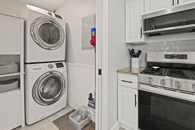 10 Ashmont Ct 1, Boston, MA 02122