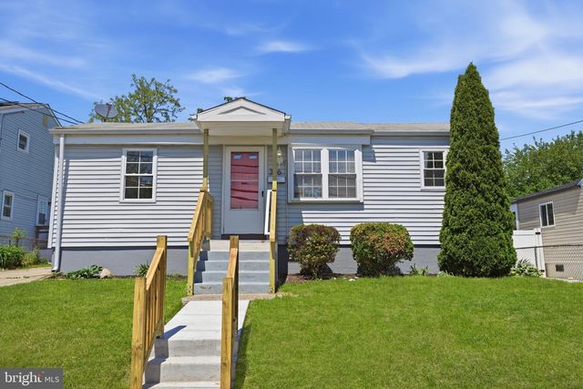 306 BAIRD AVE, Mount Ephraim, NJ 08059