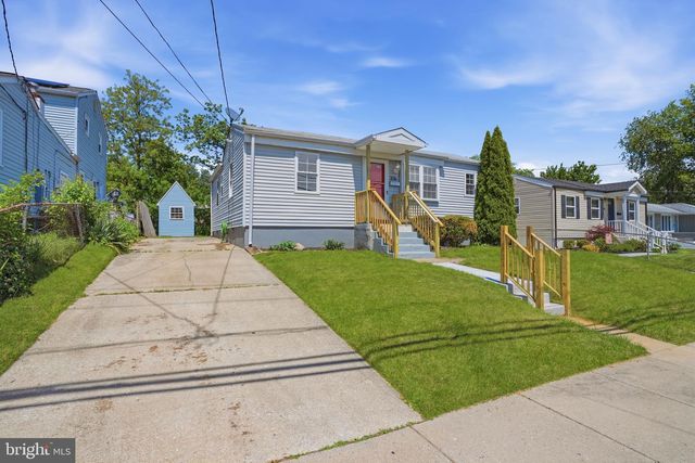 306 BAIRD AVE, Mount Ephraim, NJ 08059