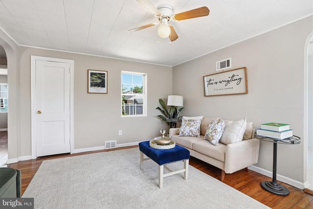 306 BAIRD AVE, Mount Ephraim, NJ 08059