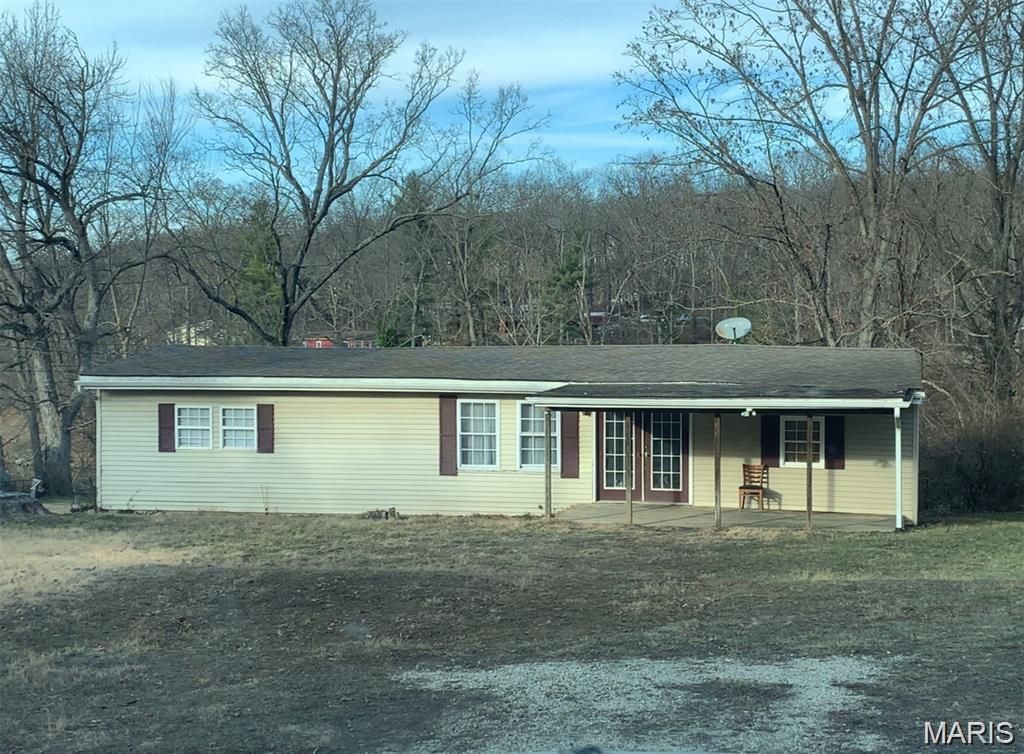 4305 Park Drive, De Soto, MO 63020