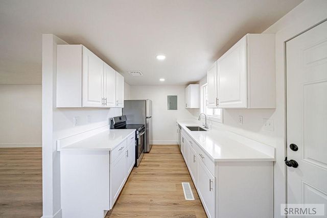 750 NE Bonneville Drive, Idaho Falls, ID 83401