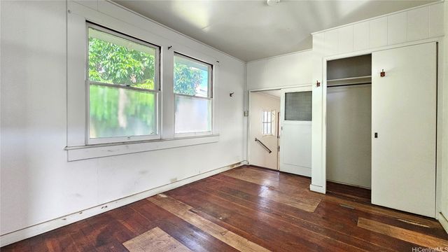 1727 Nuuanu Avenue, Honolulu, HI 96817