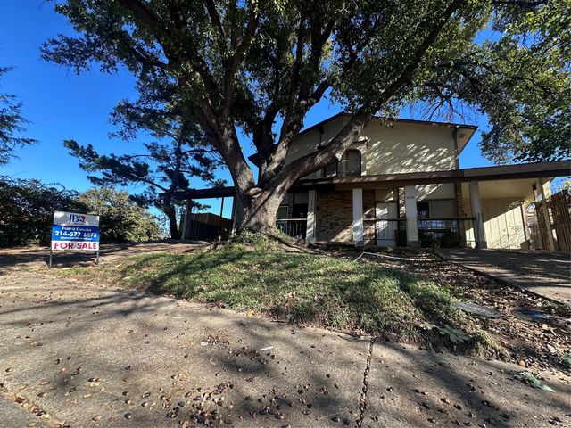 2626 Nina, Grand Prairie, TX 75052