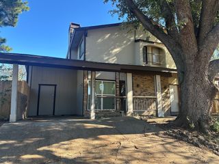 2626 Nina, Grand Prairie, TX 75052