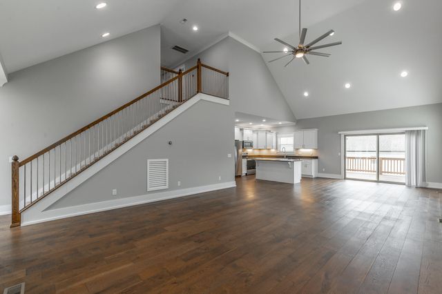 6870 Carnell Way, Chattanooga, TN 37421