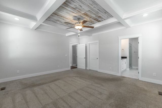 6870 Carnell Way, Chattanooga, TN 37421