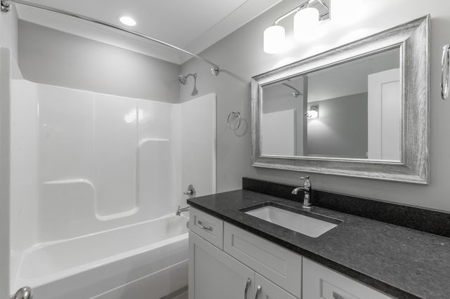 6870 Carnell Way, Chattanooga, TN 37421