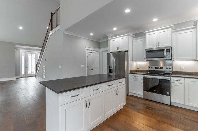 6870 Carnell Way, Chattanooga, TN 37421