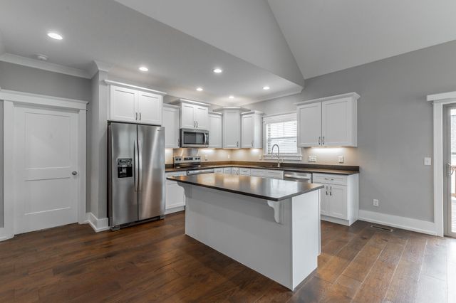 6870 Carnell Way, Chattanooga, TN 37421