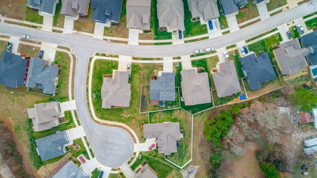 6870 Carnell Way, Chattanooga, TN 37421