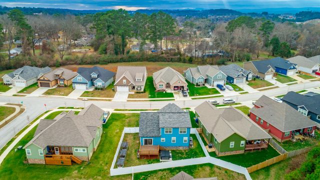 6870 Carnell Way, Chattanooga, TN 37421