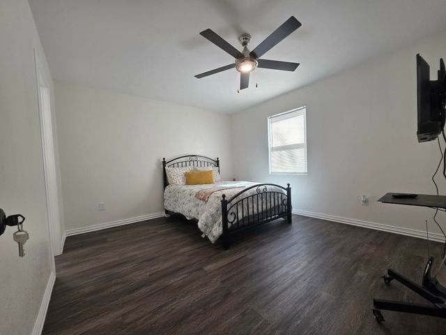 924 E Titus Street, Mexia, TX 76667