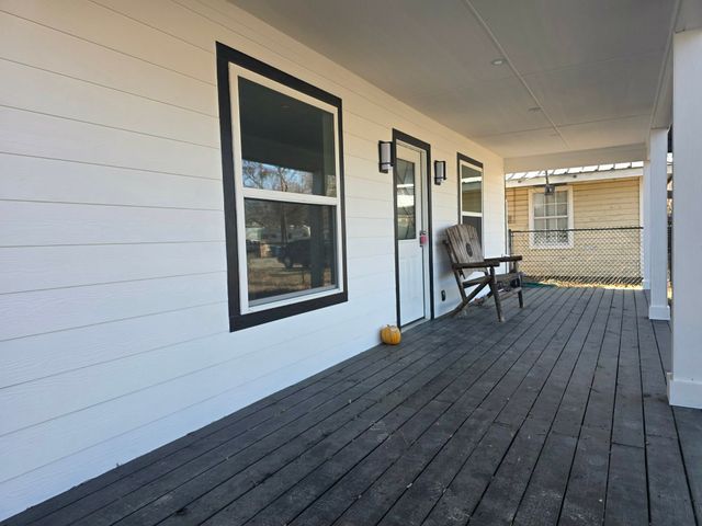 924 E Titus Street, Mexia, TX 76667