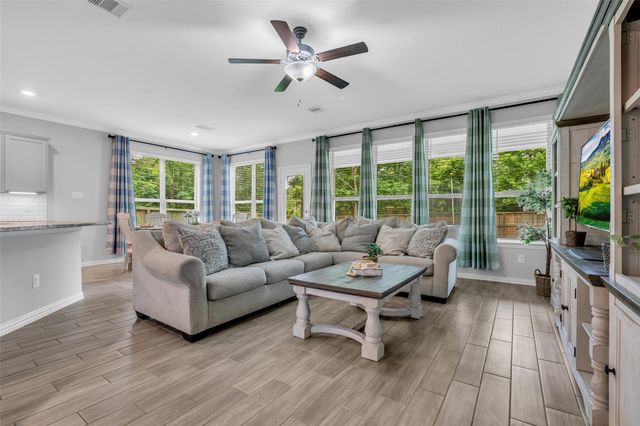 309 Lochvale Peak Court, Montgomery, TX 77316