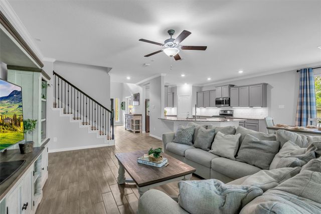 309 Lochvale Peak Court, Montgomery, TX 77316