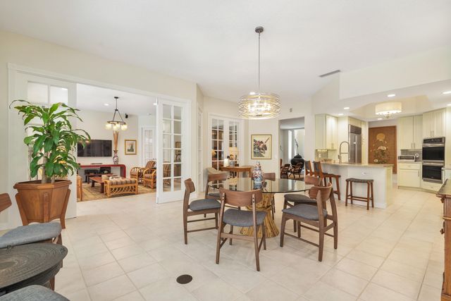 1754 Flagler Manor Circle, West Palm Beach, FL 33411