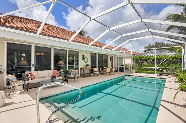 1754 Flagler Manor Circle, West Palm Beach, FL 33411