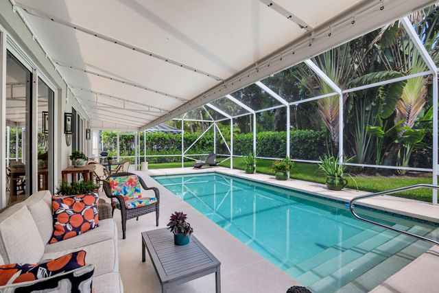 1754 Flagler Manor Circle, West Palm Beach, FL 33411