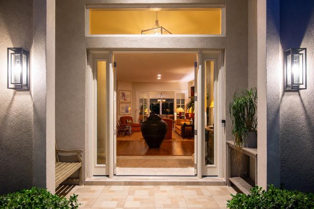 1754 Flagler Manor Circle, West Palm Beach, FL 33411