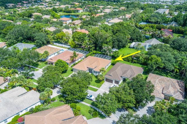 1754 Flagler Manor Circle, West Palm Beach, FL 33411