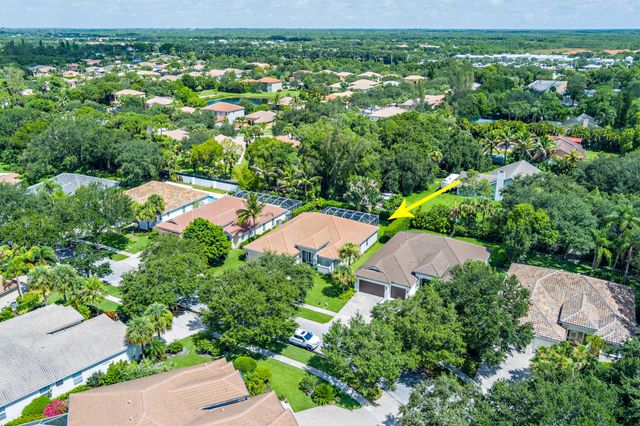 1754 Flagler Manor Circle, West Palm Beach, FL 33411