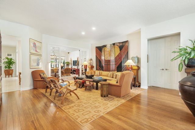 1754 Flagler Manor Circle, West Palm Beach, FL 33411
