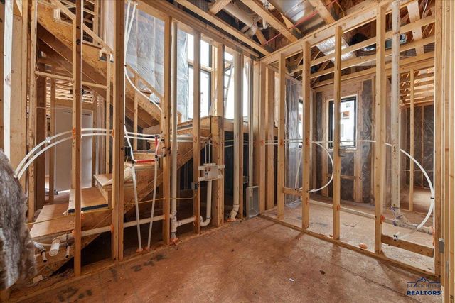 20612 APPLE SPRINGS BLVD, Sturgis, SD 57785
