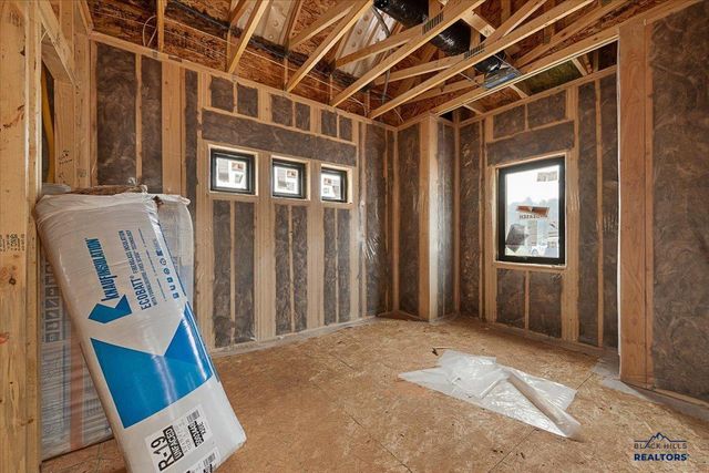 20612 APPLE SPRINGS BLVD, Sturgis, SD 57785