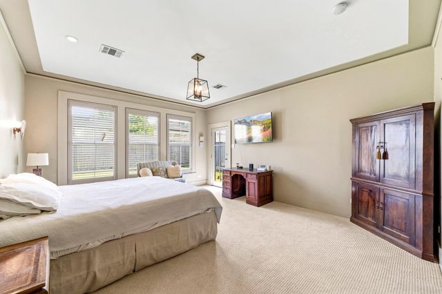 1521 Kipling Street, Houston, TX 77006